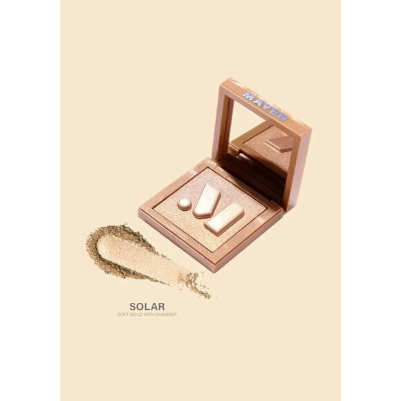 Fashion Nova SOLAR Maven Beauty 3D Cheek Blush Pearl Makeup Soft Gold Shimmer - Picture 1 of 3
